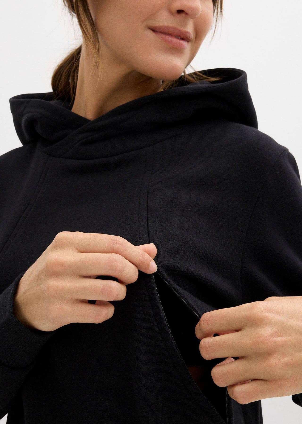 Mammaklänning med amningsöppning, i sweatshirtmaterial av ekologisk bomull från bonprix - bild 2