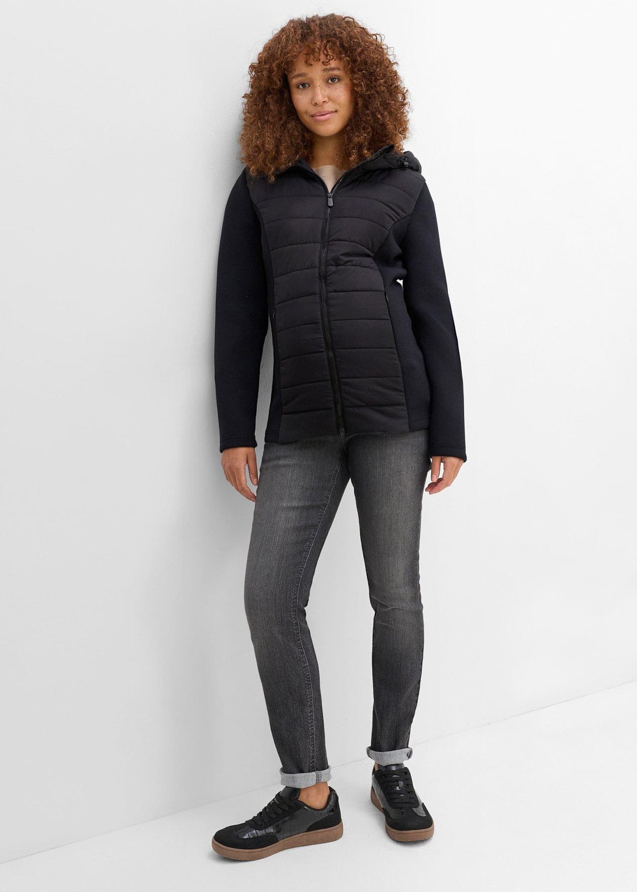Quiltad mammajacka med babyficka (2 delar) från bonprix